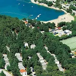 Apartament Astra *